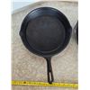 Image 2 : Cast iron pans