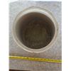 Image 2 : #2 redwing crock- has cracks