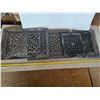 Image 1 : Various metal grates