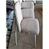 Image 3 : 4 chairs- 35"H