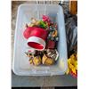 Image 2 : Lot of misc items- picture, décor