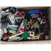 Image 4 : Box full of various legos