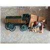 Image 4 : Vintage diecast horse and wagon coin bank