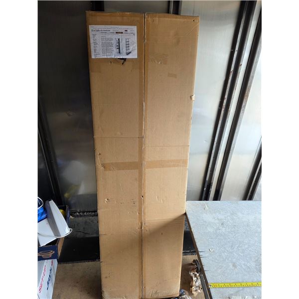 New in box lee valley ladder unit