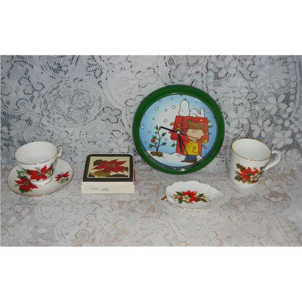 Christmas China  Working Peanuts Clock Etc