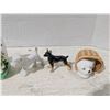 Image 2 : Porcelain/Ceramic Ornaments, dogs, miniature