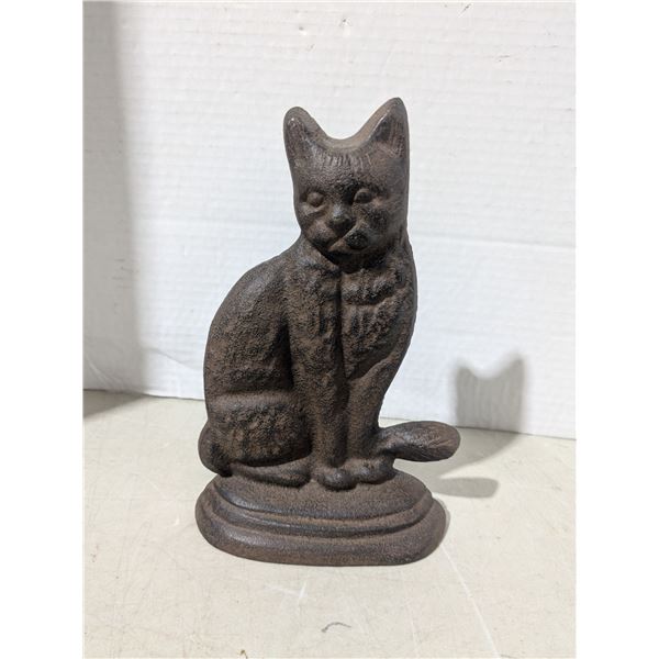 Cast iron cat décor