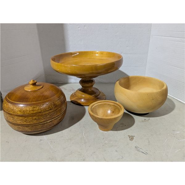 Wood dishes