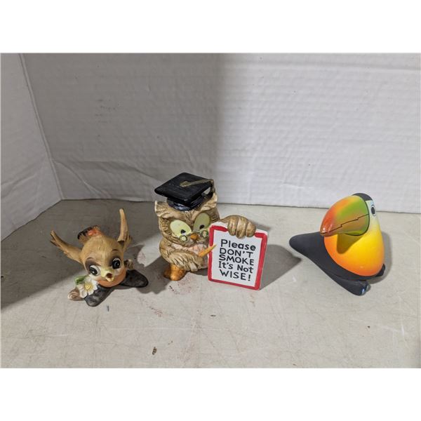 Porcelain/Ceramic ornaments, animation style birds