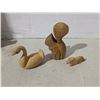 Image 4 : Carved wood décor, mixed animals