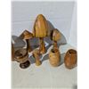 Image 2 : Wood décor, egg cups etc.