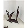Image 5 : Carved wood décor, mixed