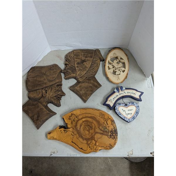 Flat wall hanging wood décor