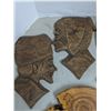 Image 3 : Flat wall hanging wood décor