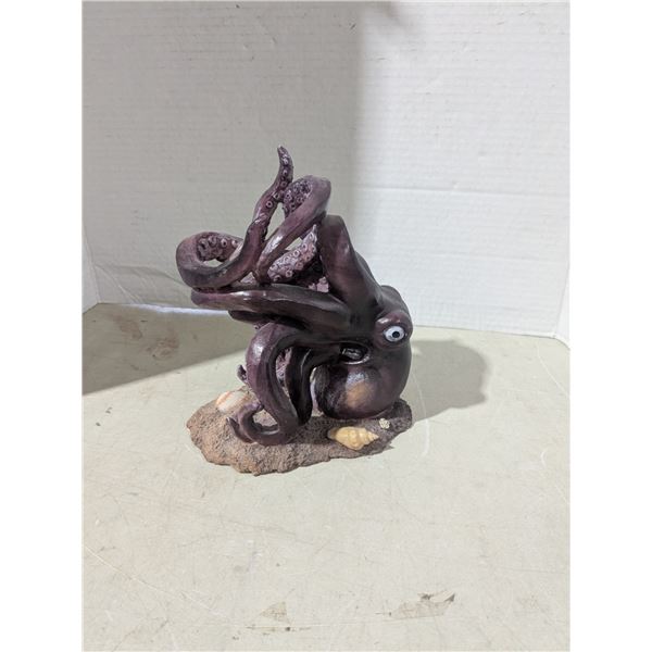 Octopus wine bottle holder