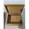 Image 2 : Carved wood décor, boxes