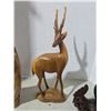 Image 3 : Carved wood décor, mixed animals