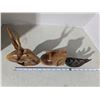 Image 6 : Carved wood décor, mixed animals
