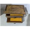 Image 3 : Carved wood décor, jewellery box