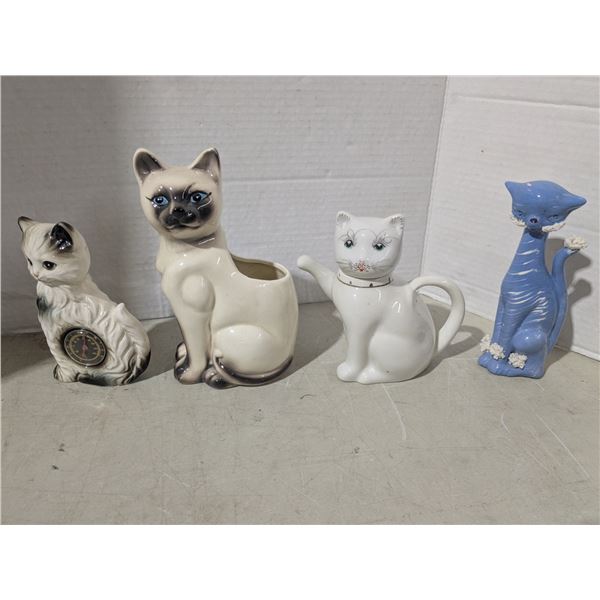 Porcelain/Ceramic cats, mixed, unique