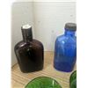 Image 4 : Glass bottles with colored glass dishes