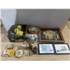 Image 1 : Décor- tins, pictures, etc.