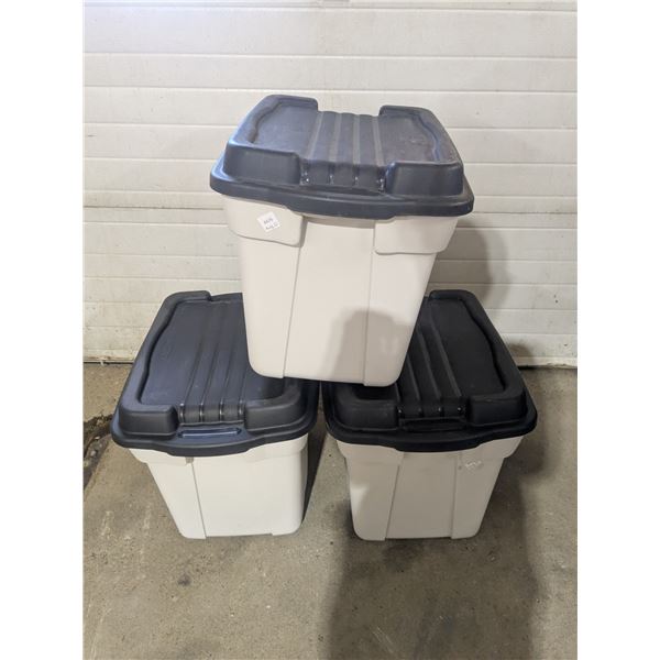 3 Rubbermaid 68L totes with lids
