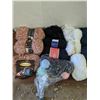 Image 3 : Mixed colored yarn lot