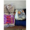 Image 3 : Mixed colored yarn lot