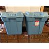 Image 1 : 2 rubbermaid roughneck totes with lids, blue