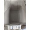 Image 3 : 2 rubbermaid roughneck totes with lids, tan and black