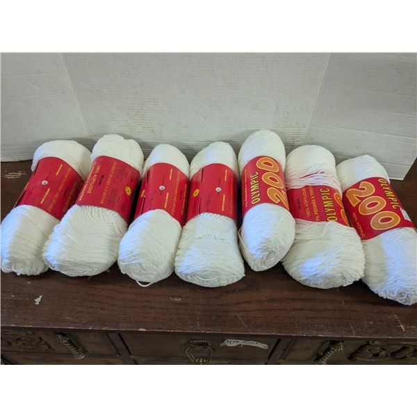 White yarn lot