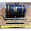 Image 10 : Antique cylindrical drum computing scale made by The Computing Scale Co. of Canada Limited in Toront