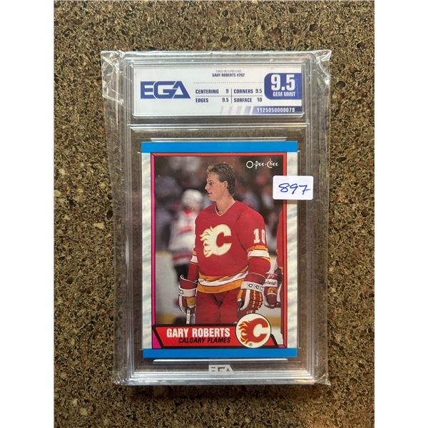 Gary Roberts - Rookie Card - Graded Gem Mint