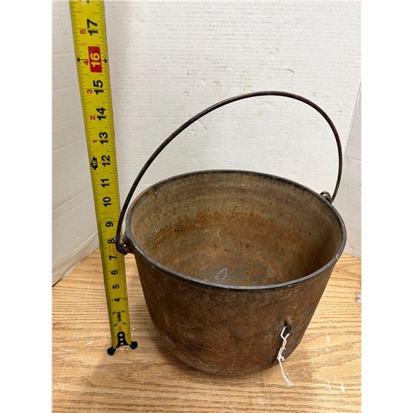 Antique cast iron cauldron or three-legged bean pot. (No Crack)