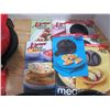 Image 2 : Xpress Redi Set Go With Spatula, Trays, and Recipes