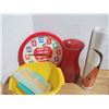 Image 3 : Lot of Tubberware, Cookie Cutters, Measuring Cups, Etc