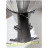 Image 3 : Outdoor secruity yard light roughly 16'' tall