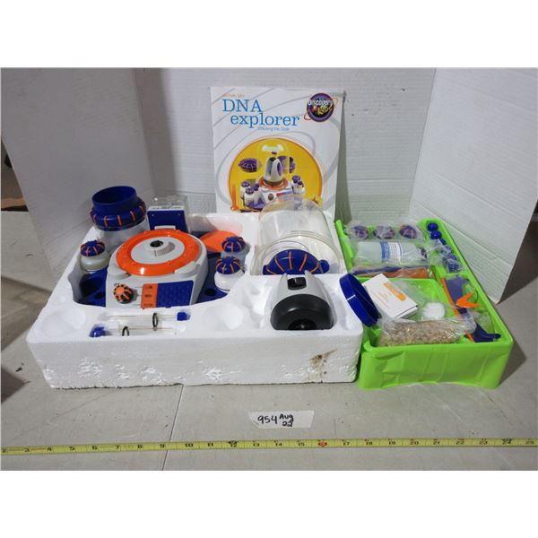 Discovery Kids DNA Explorer