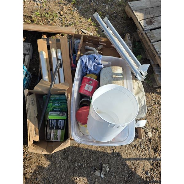 Pallet of misc items, tins, sheds, chair
