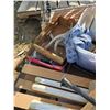 Image 4 : Pallet of misc items, tins, sheds, chair