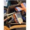 Image 5 : Pallet of misc items, books, toys, lamp bulbs, rackets