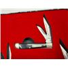 Image 4 : Vintage Schrade Old Timer limited edition 3-piece folding pocket knife set featuring sawcut handles 