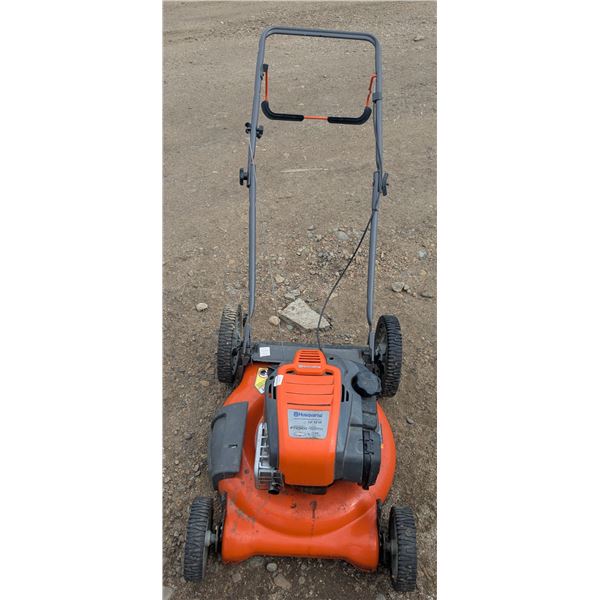 Husqvarna 20" push mower, 163cc Briggs and Stratton, untested-good compression