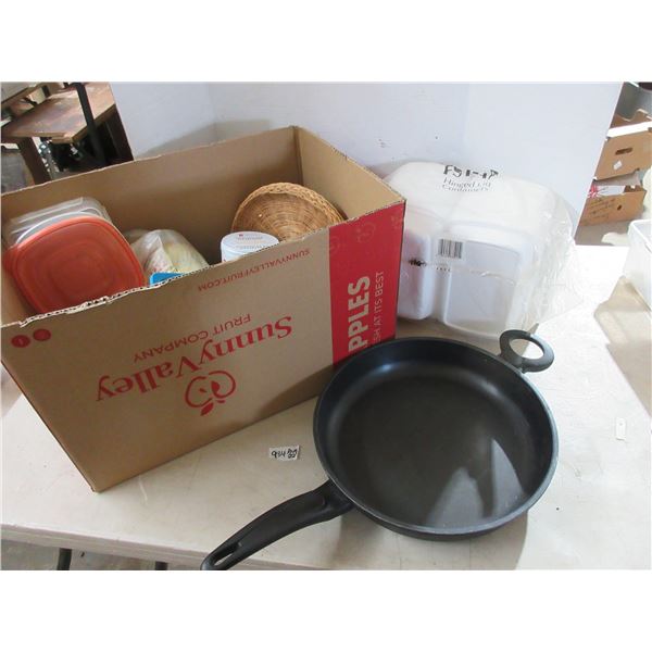 Tins, containers, hinged lid containers, Starfruit frying pan, etc