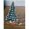 Image 3 : Light up pottery christmas tree décor- works