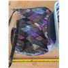 Image 4 : Suitcase full of purses