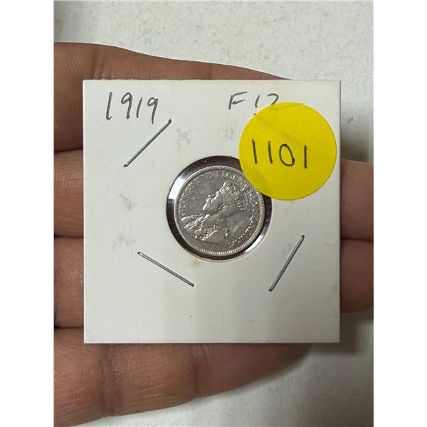 1919 Canadian Silver 10 Cents. F12.