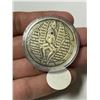 Image 2 : King Tut medal. BU.