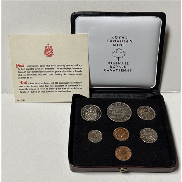 1976 7-coin Nickel Custom set with 2 Small Cents. Housed in its original RCM case.